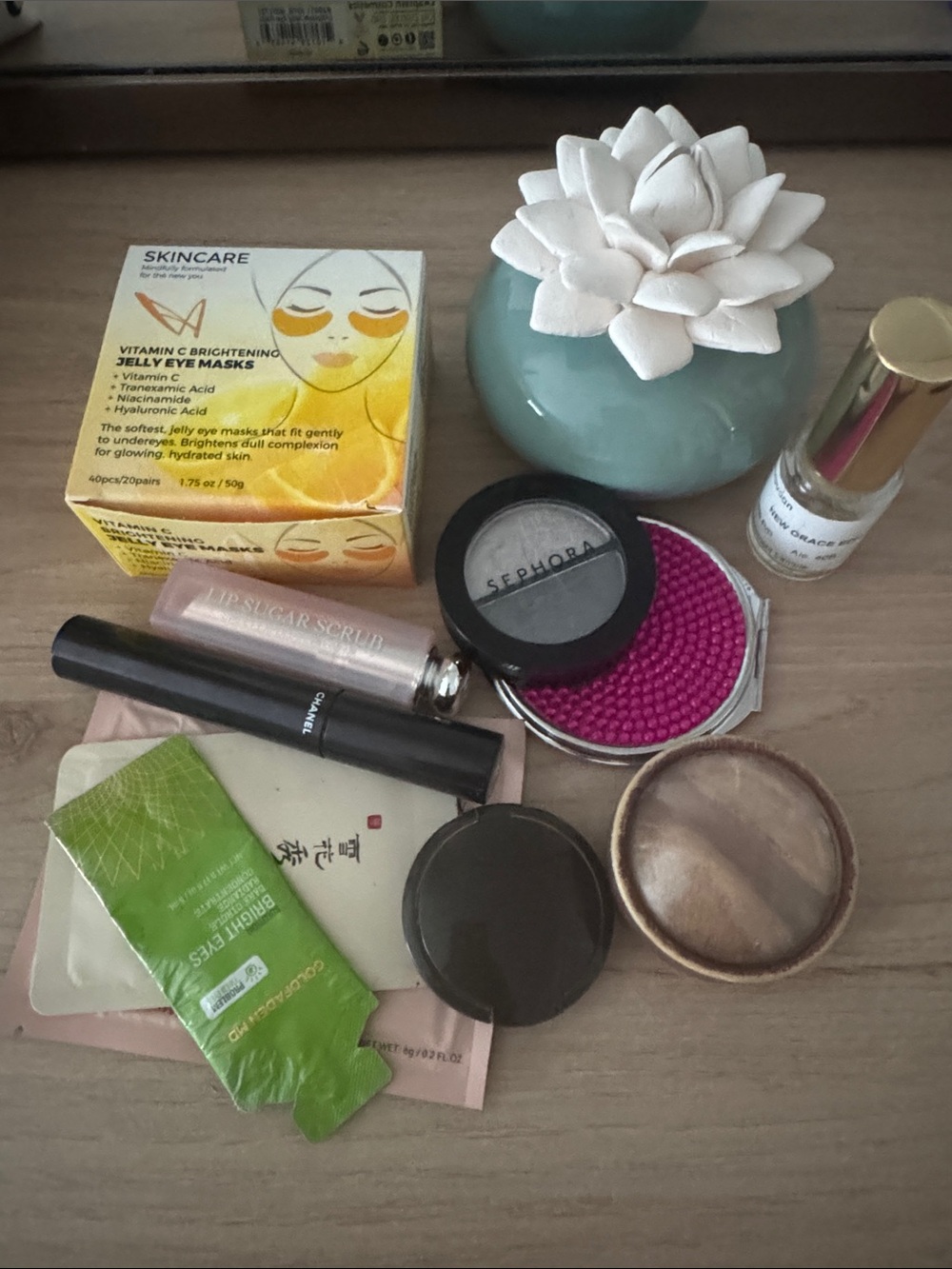 Make up sample bundle